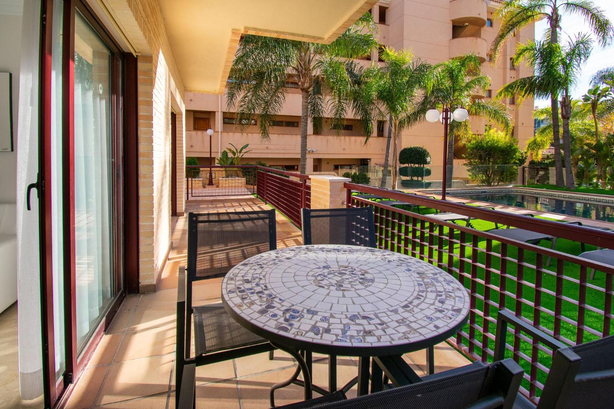 Apartamentos Albir Confort 3 Dormitorios El Albir Dış mekan fotoğraf